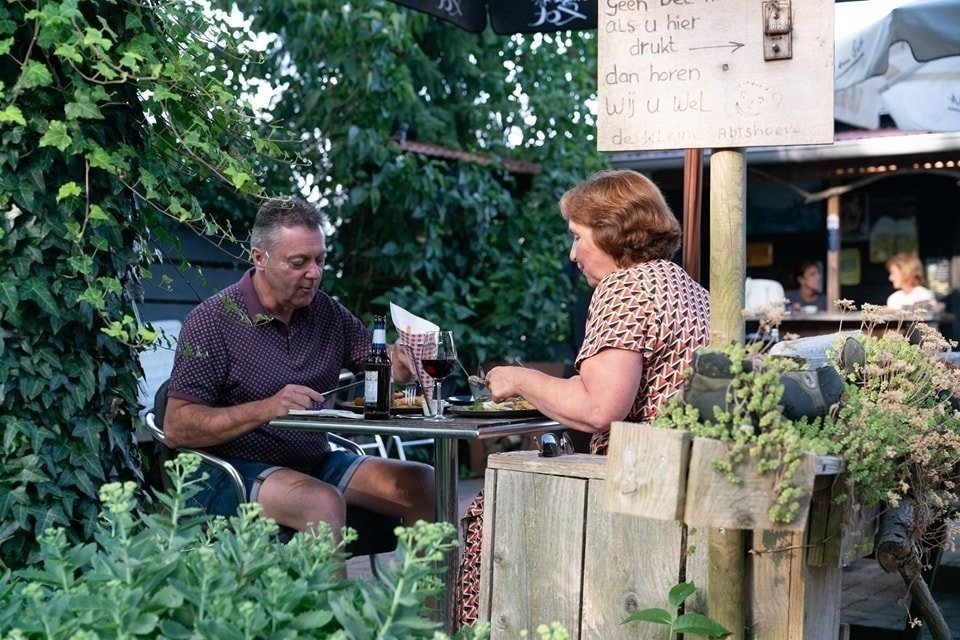 Gem&uuml;tliches Restaurant beim Camping in Oosterhout